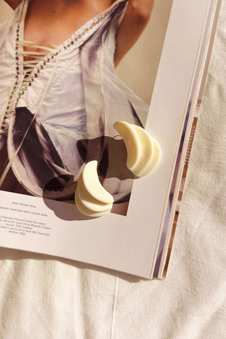 Salty Sea Earrings - White