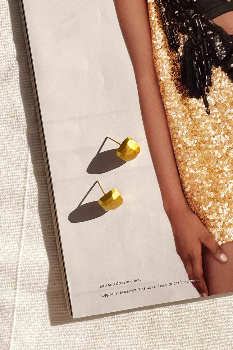 Sculpted Shine Studs Earrings - Gold