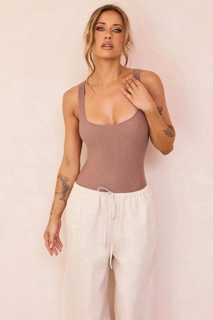 Elara Ribbed Knit Bodysuit - Latte