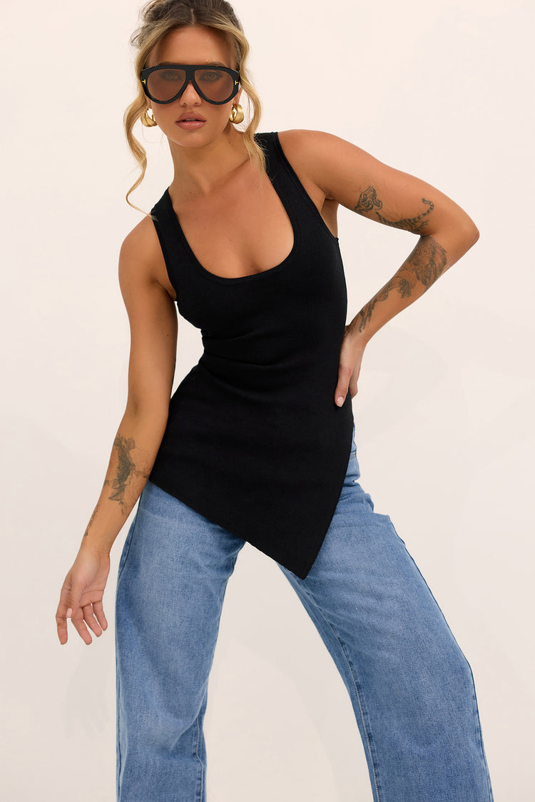 Modern Tide Knit Tank Top - Black
