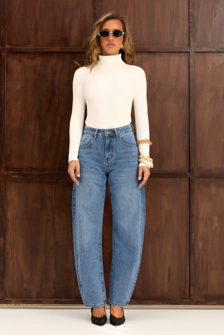 Riviera Curve Jeans - Washed Blue