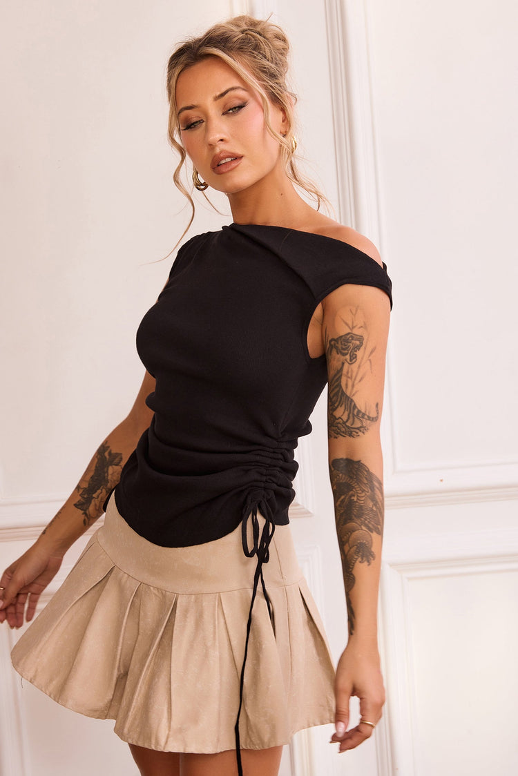Eyes On Me Knit Top - Black for women