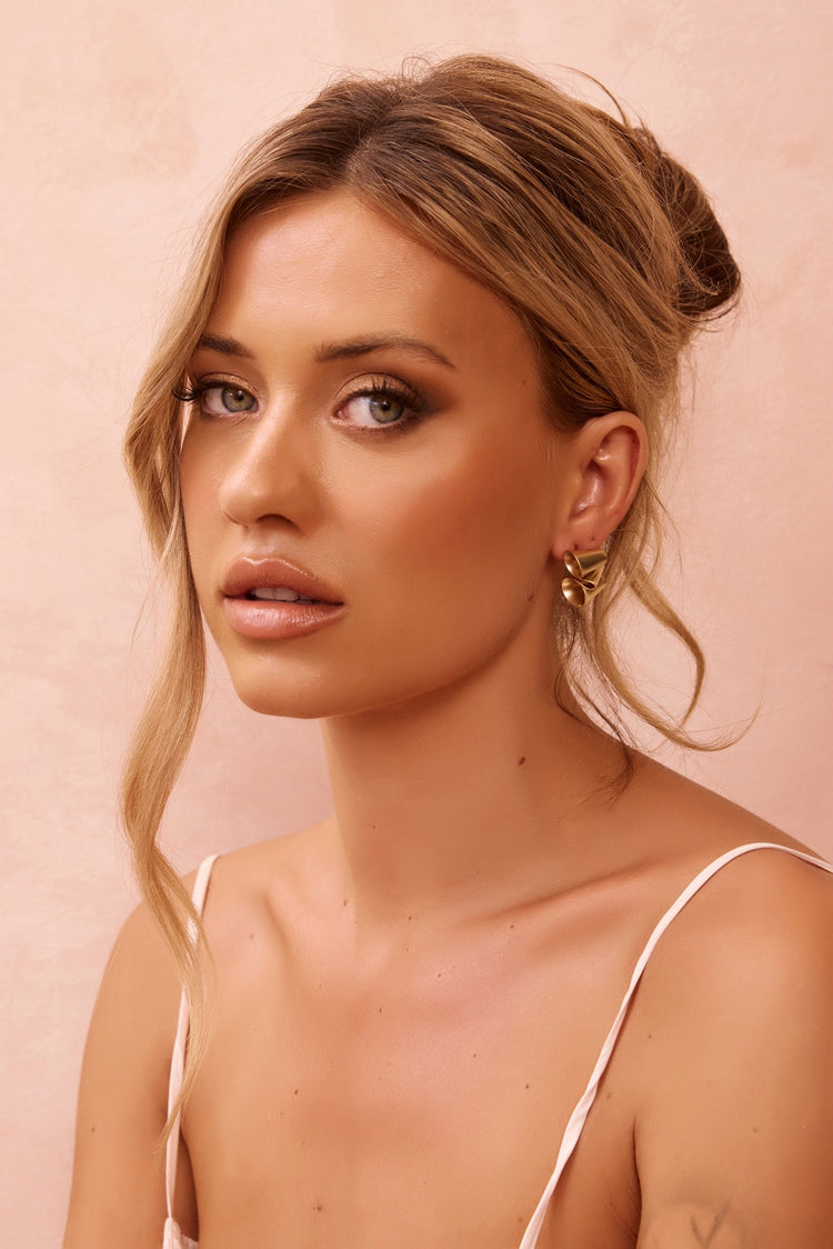 Luna Fold Earrings - Gold for women