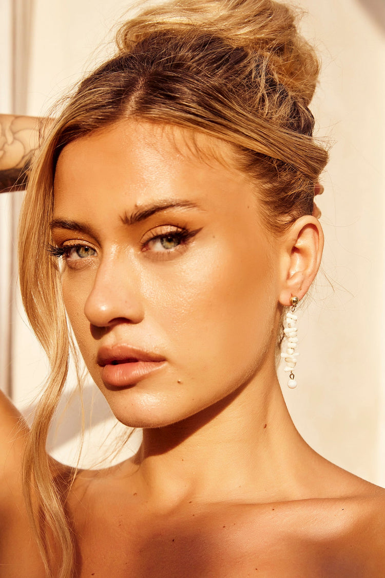 Matilda Earrings - White for women