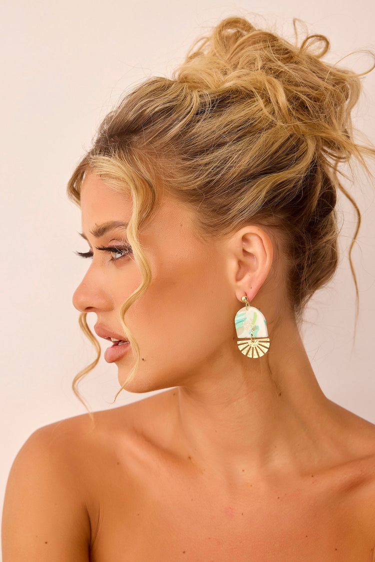 One To Beat Earrings - Green for women