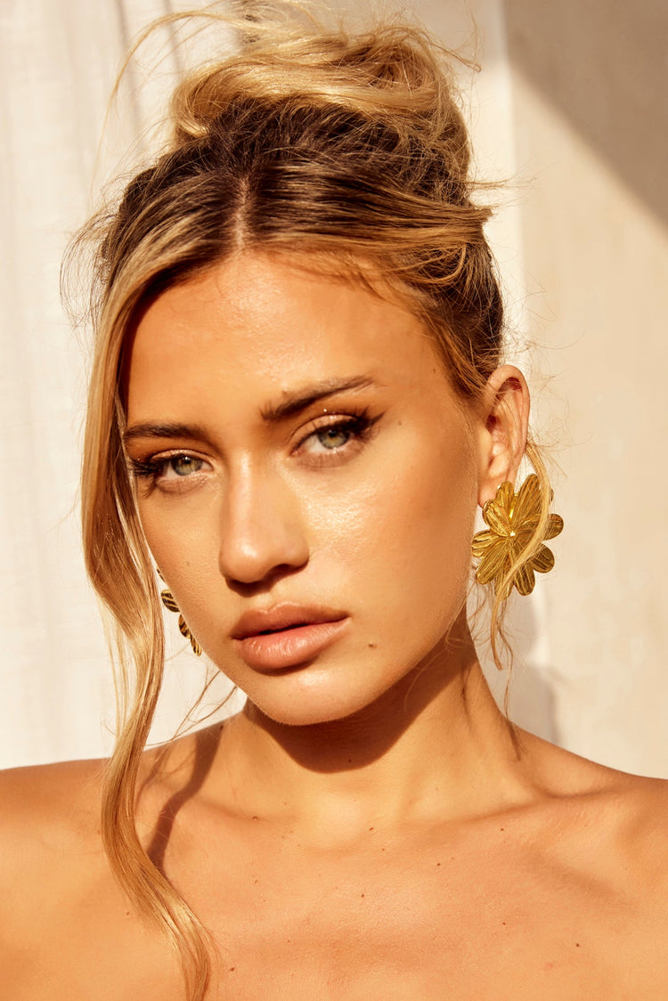 Pretty Love Earrings - Gold for women