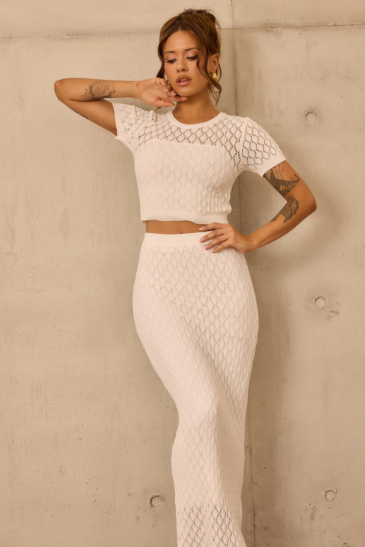 Sharp Hour Knit Crop Top - White for women