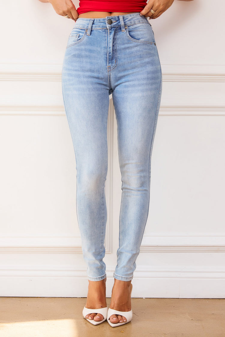 Sierra Jeans - Washed Blue for women