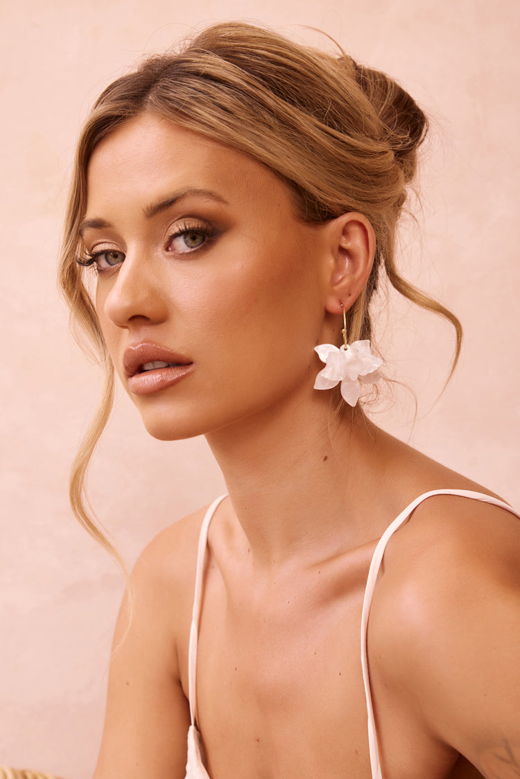 Upstate Earrings - White for women