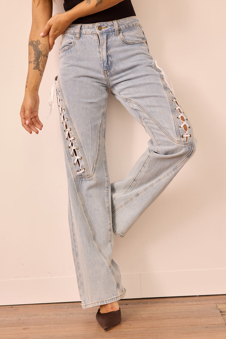 Venus Lace Denim Jeans - Washed Blue for women